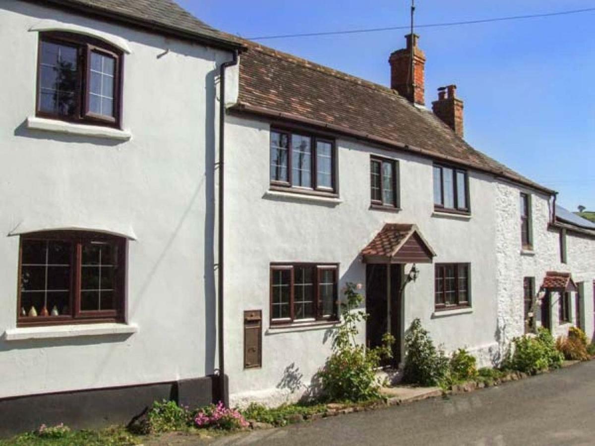 Herefordshire Holiday Cottages Lea Exterior foto